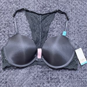NWT Candie’s lace front clasp push up bra 34C